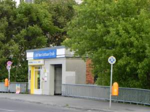  (U-Bahnhof Neue Grottkauer Strae, Berlin-Hellersdorf, Wuhletal, Jelena-antić-Friedenspark, Hellersdorfer Corso, Museumswohnung) 