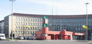 Fehrbelliner Platz, U-Bahnhof /2008) Fehrbelliner Platz, Berlin-Wilmersdorf, Flohmarkt, Senat für Stadtentwicklung, Umweltschutz und Bauwesen