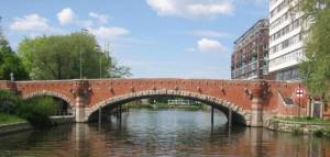 Dovebrücke (2009) Dovebrücke, Berlin-Charlottenburg, Landwehrkanal, Einsteinufer, Wasserstraßenkreuz