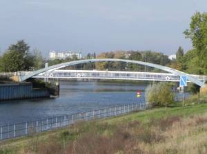 Klicken zum Vergrößern (Kieler Brücke, Gedenkstätte Günther Litfin, Nordhafen, Nordpanke, Sellerpark)