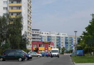 Klicken zum Vergrößern (Eichhorster Straße, Berlin-Marzahn, Wuhletal, Landschaftspark Wuhletal, Park am Weidengrund, Eichepark)