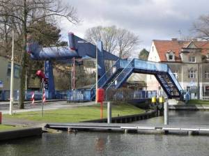 Klicken zum Vergrößern (An der Schleuse, Woltersdorf, Schleuse, Liebesquelle, Kranichberg)