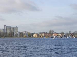 Am Bootshaus und Spandauer See (2015) Am Bootshaus, Berlin-Hakenfelde, Spandauer See, Havel, Wasserstadt