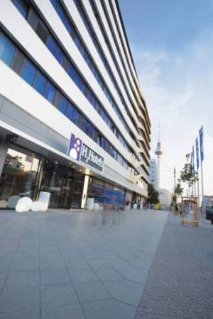  H2 Hotel Berlin-Alexanderplatz, Karl-Liebknecht-Str. 32a, 10178 Berlin