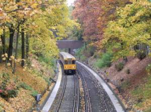 Siebenendenweg, Brücke über die U-Bahn-Linie 3 (2012) Siebenendenweg, Berlin-Zehlendorf, Fischtalpark, Grunewald, Krumme Lanke