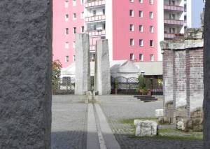 Brunnenanlage auf dem Cecilienplatz (2013) Brunnenanlage Cecilienplatz, 