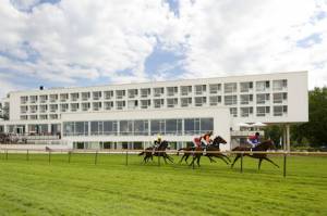 Atlantic Hotel Galopprennbahn, Ludwig-Roselius-Allee 2, 28329 Bremen