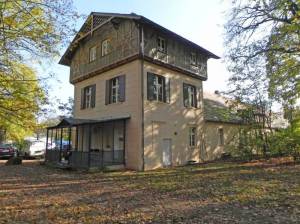 Ehemaliges Gutshaus, Mensa des Instituts für Veterinärmedizin der Freien Universität (2014) Gut Düppel, Berlin-Zehlendorf, JVA Düppel, Veterinärmedizinsches Institut, Derby-Klause
